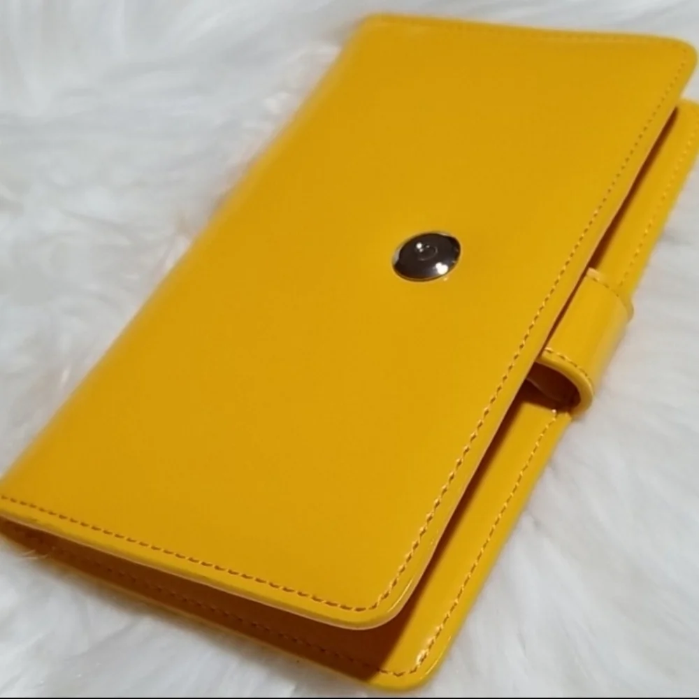 Baekgaard Yellow Vinal Bifold Wallet